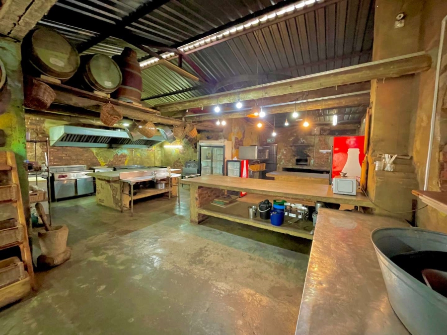 Commercial Property for Sale in Melodie North West
